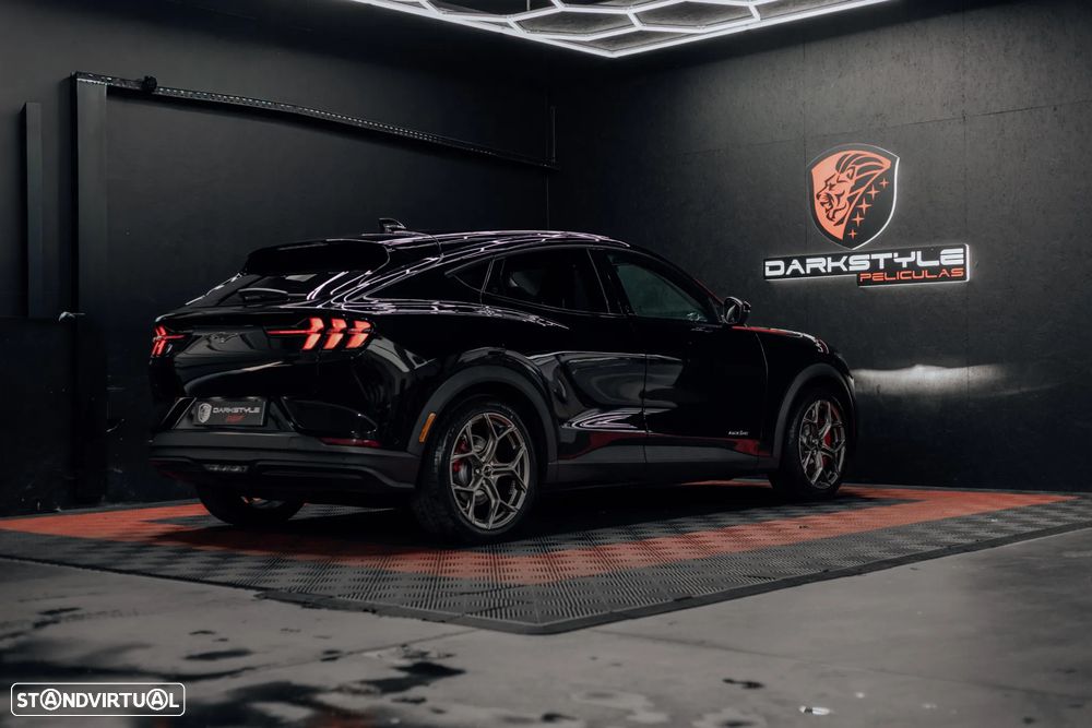 Ford Mustang Mach-E Standard - 3