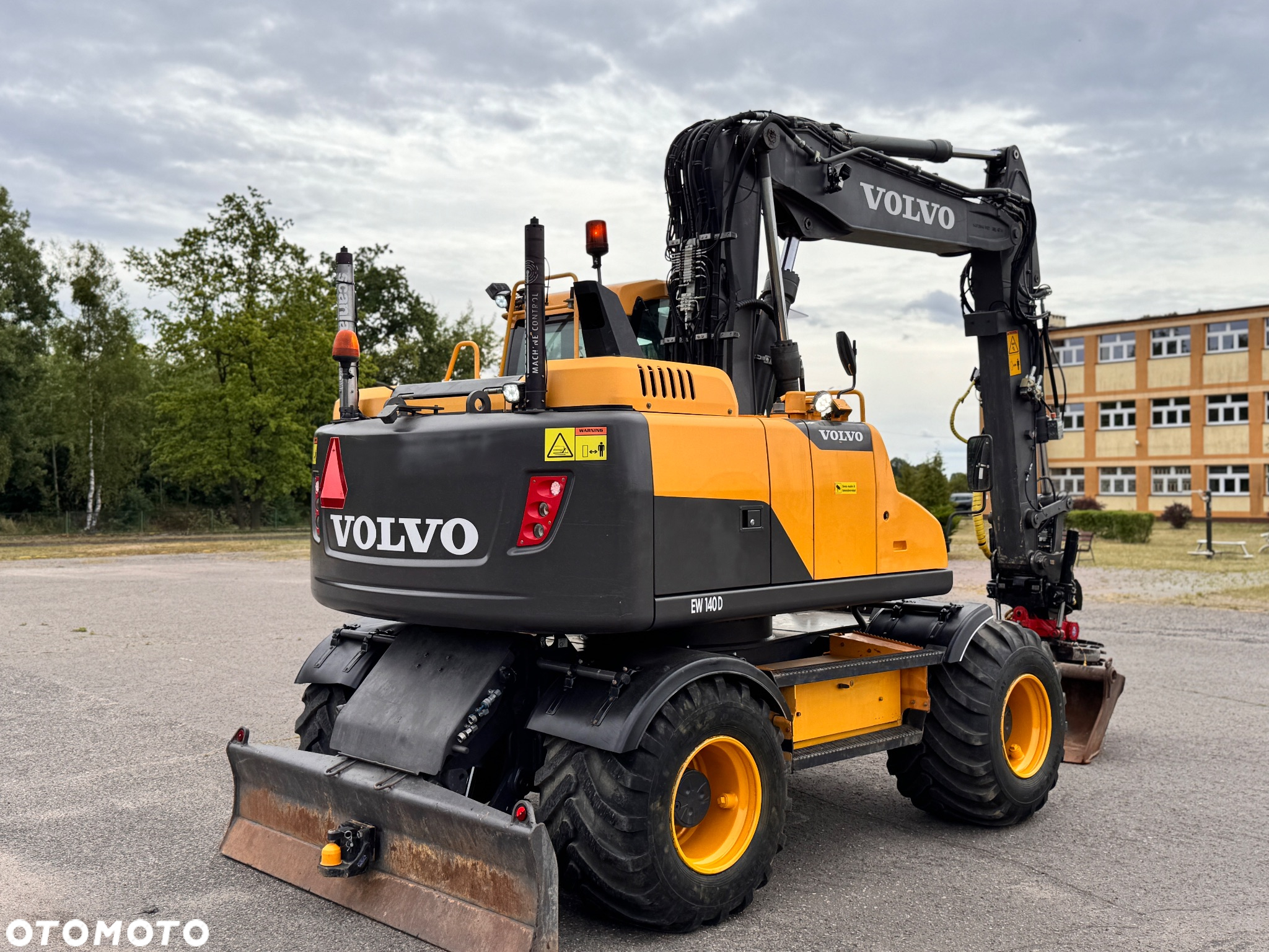 Volvo EW140D - 5
