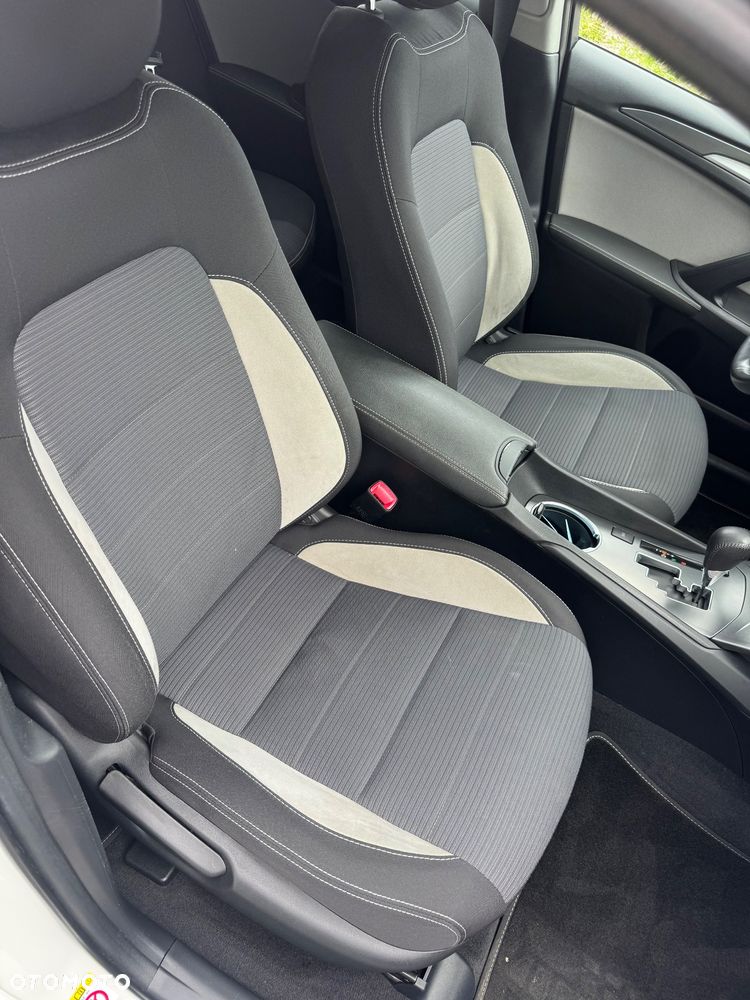 Toyota Avensis Touring Sports 1.8 Multidrive S Edition-S - 18