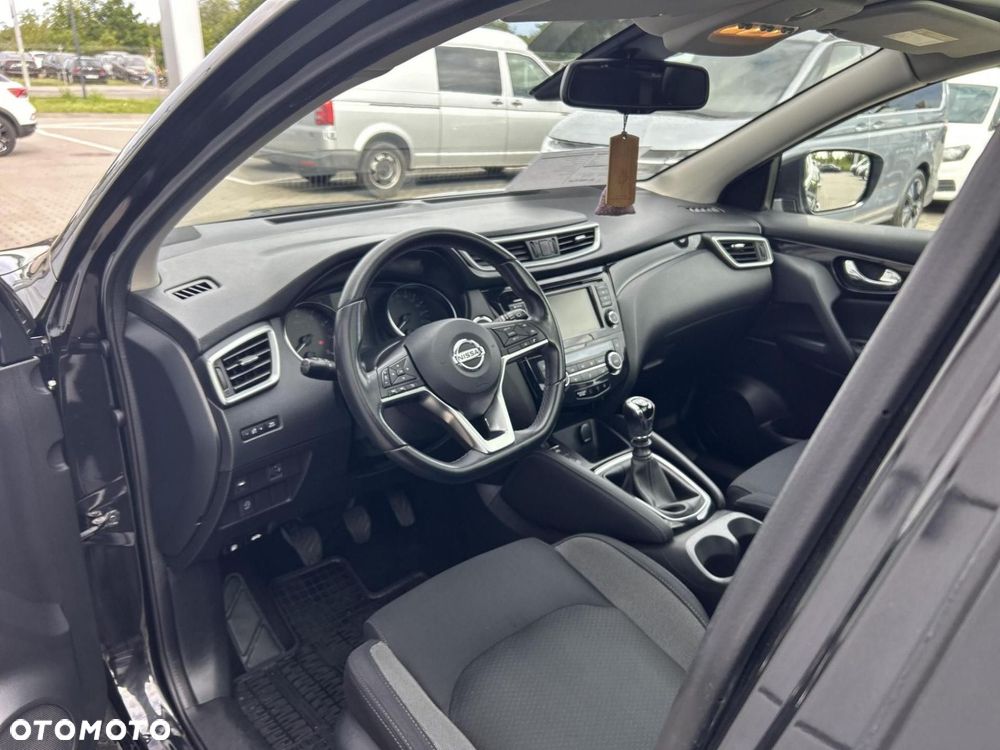 Nissan Qashqai 1.3 DIG-T N-Connecta - 9