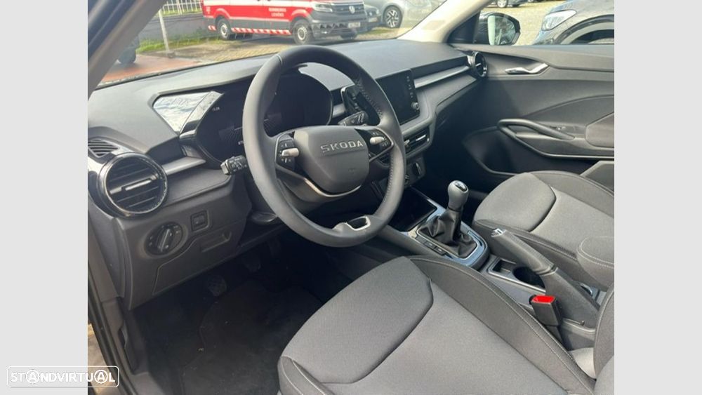 Skoda Fabia 1.0 MPI - 10