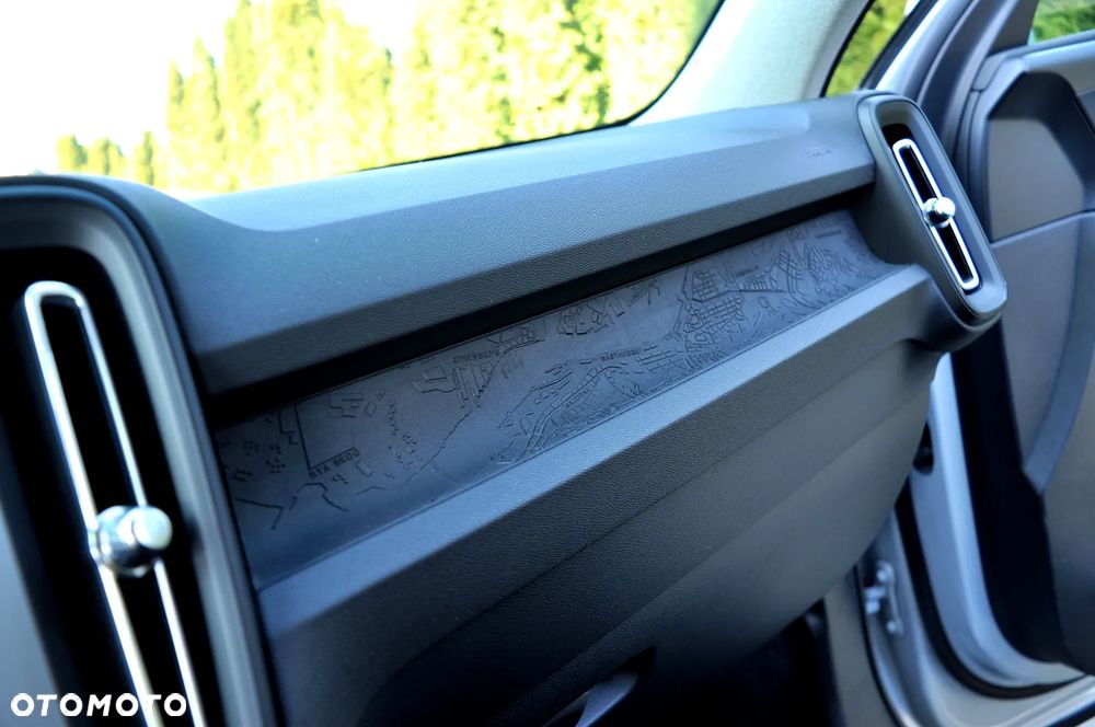 Volvo XC 40 T2 Core - 32