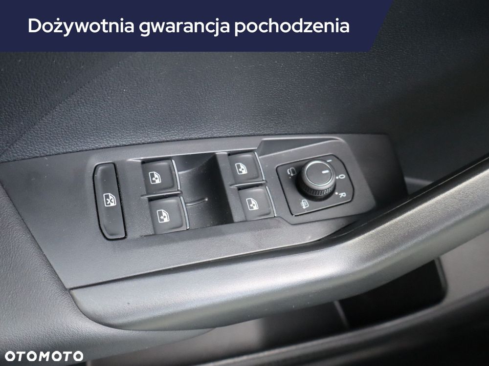 Volkswagen T-Cross - 17