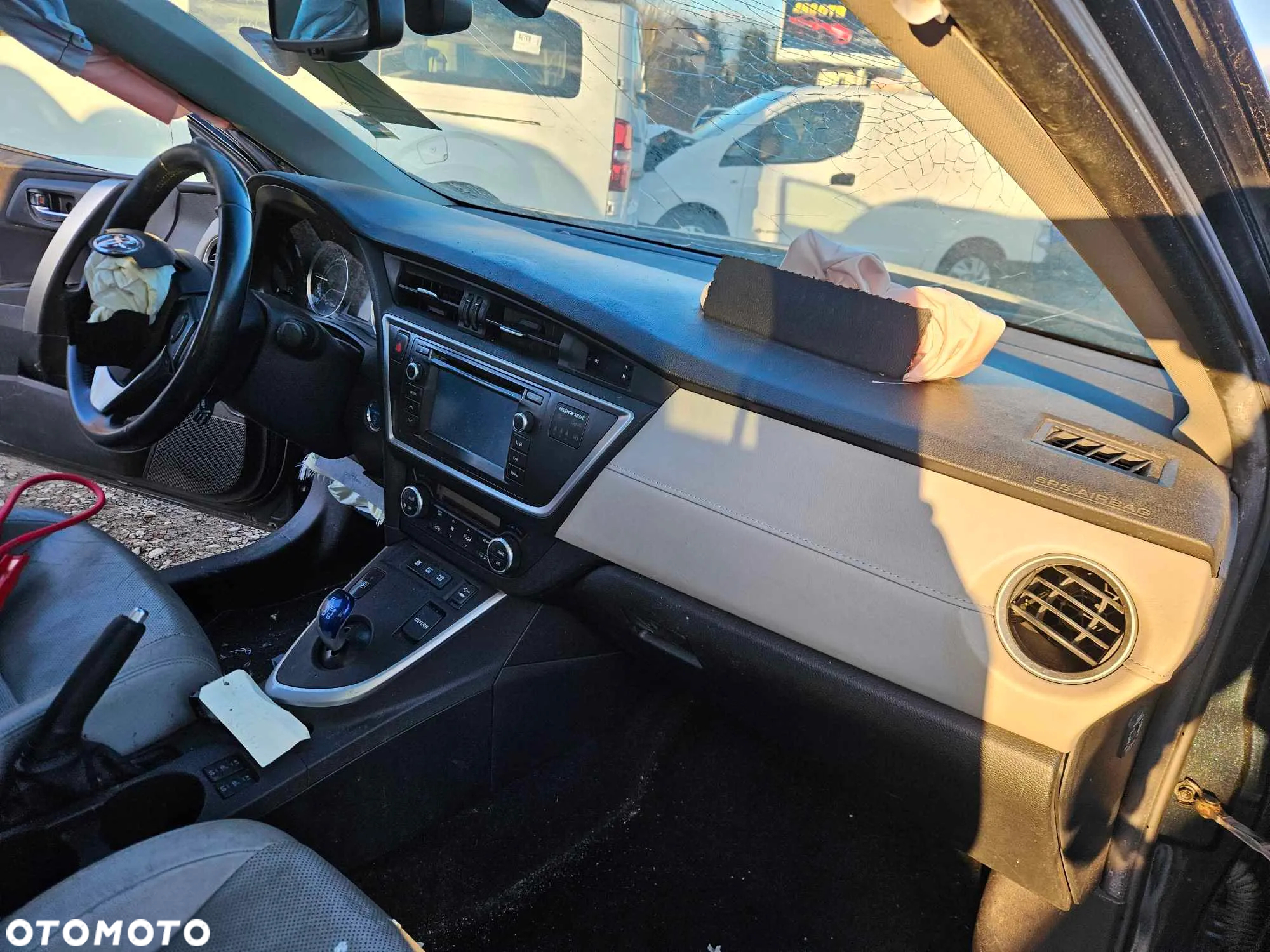 Toyota Auris 1.8 VVT-i Hybrid Automatik Edition S+ - 5