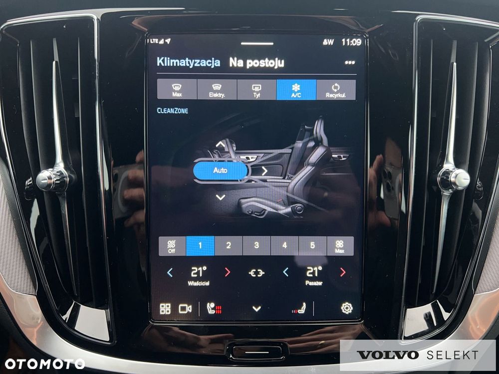 Volvo V60 B4 B Plus Dark - 18