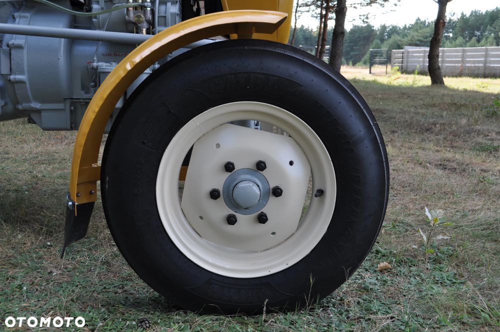 Ursus C-330 - 13