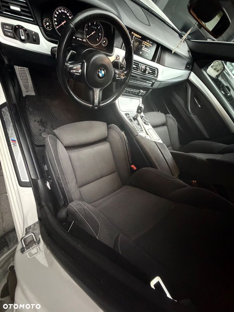 BMW Seria 5 520d xDrive M Sport sport - 12