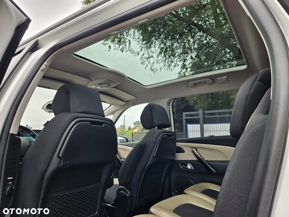Citroën C4 Grand Picasso BlueHDi 150 EAT6 Exclusive - 32