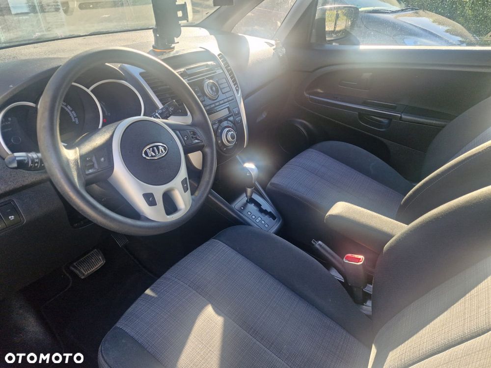 Kia Venga 1.6 CVVT Automatik Vision - 6