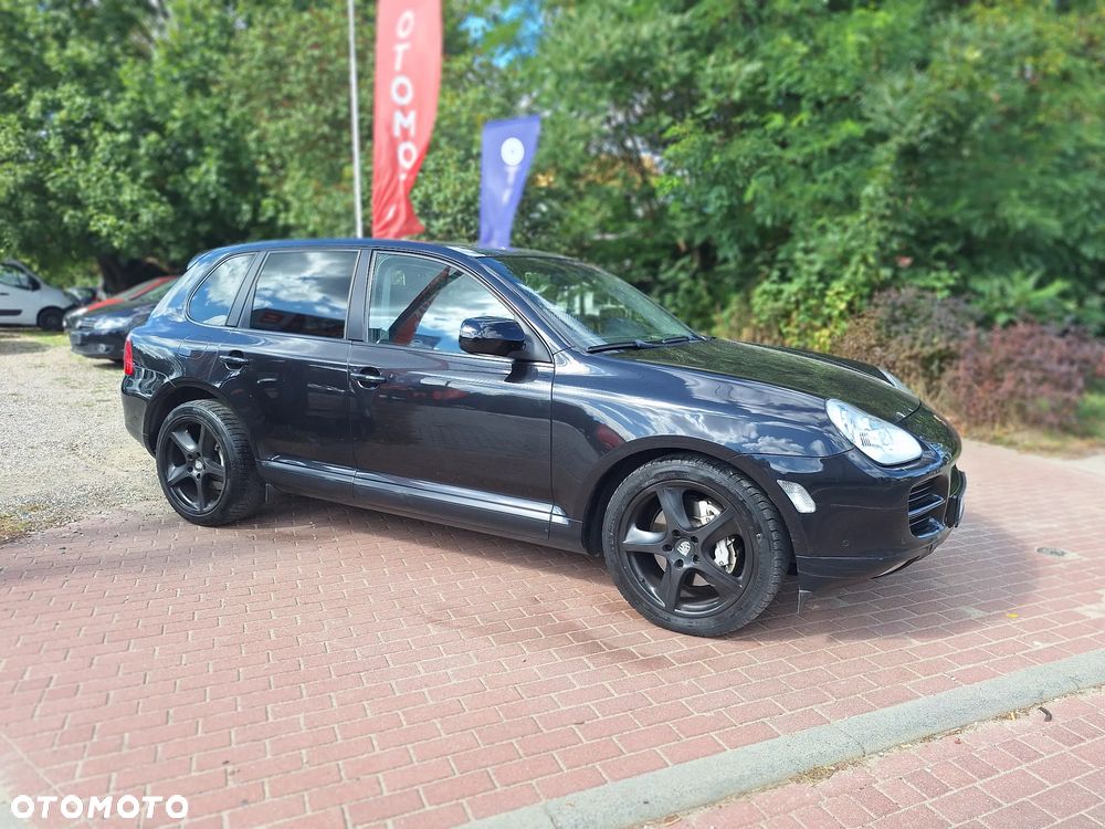 Porsche Cayenne - 15