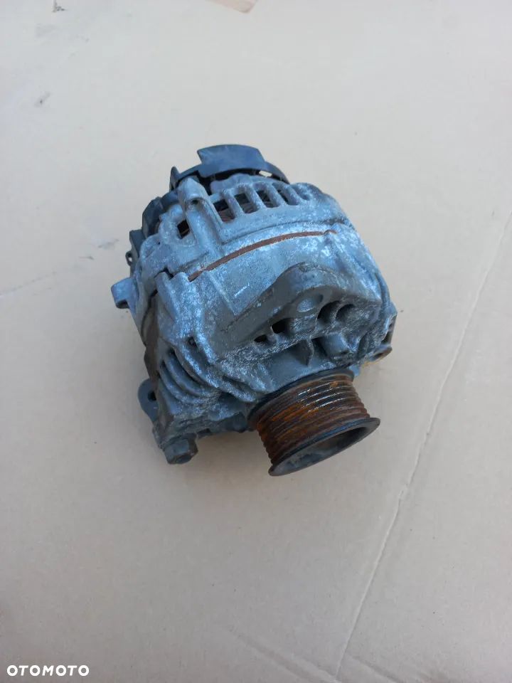 Alternator  MAN - 2