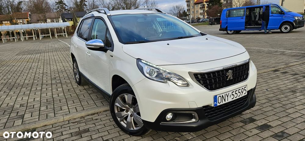 Peugeot 2008 PureTech 82 Allure - 3