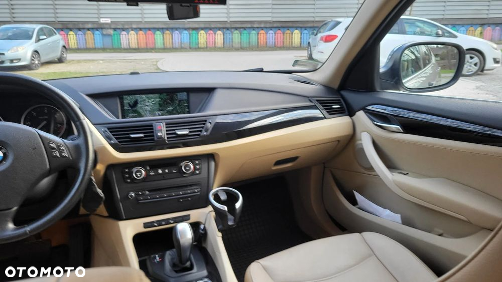 BMW X1 xDrive23d - 11