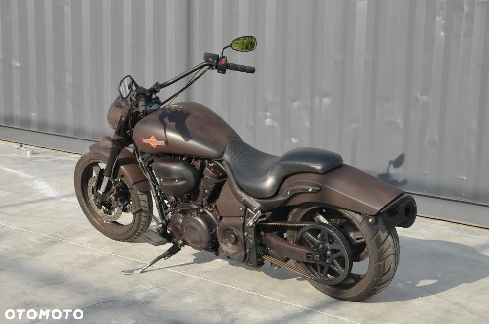 Yamaha Road Star - 7