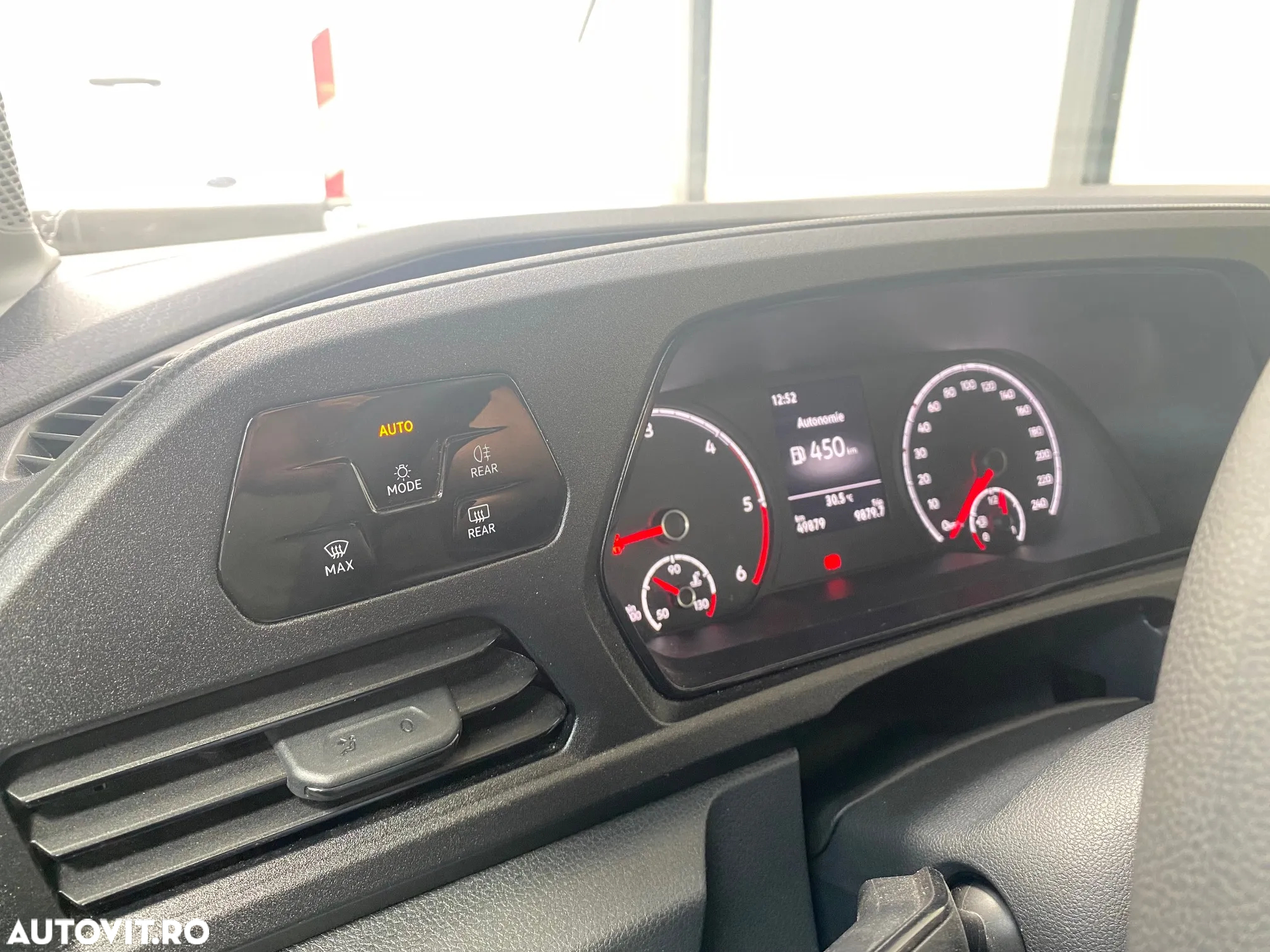 Volkswagen Caddy - 12