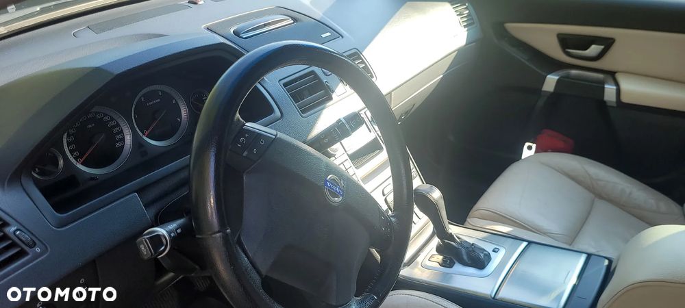Volvo XC 90 - 8