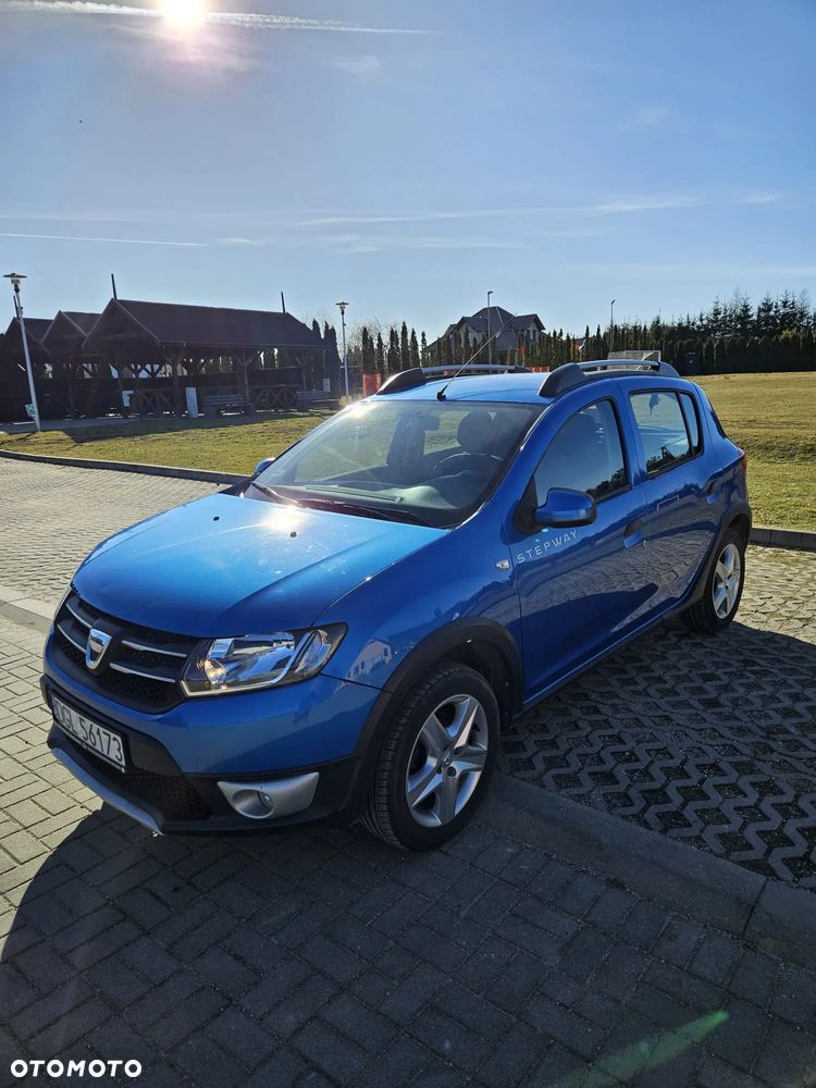 Dacia Sandero TCe 90 Laureate - 1