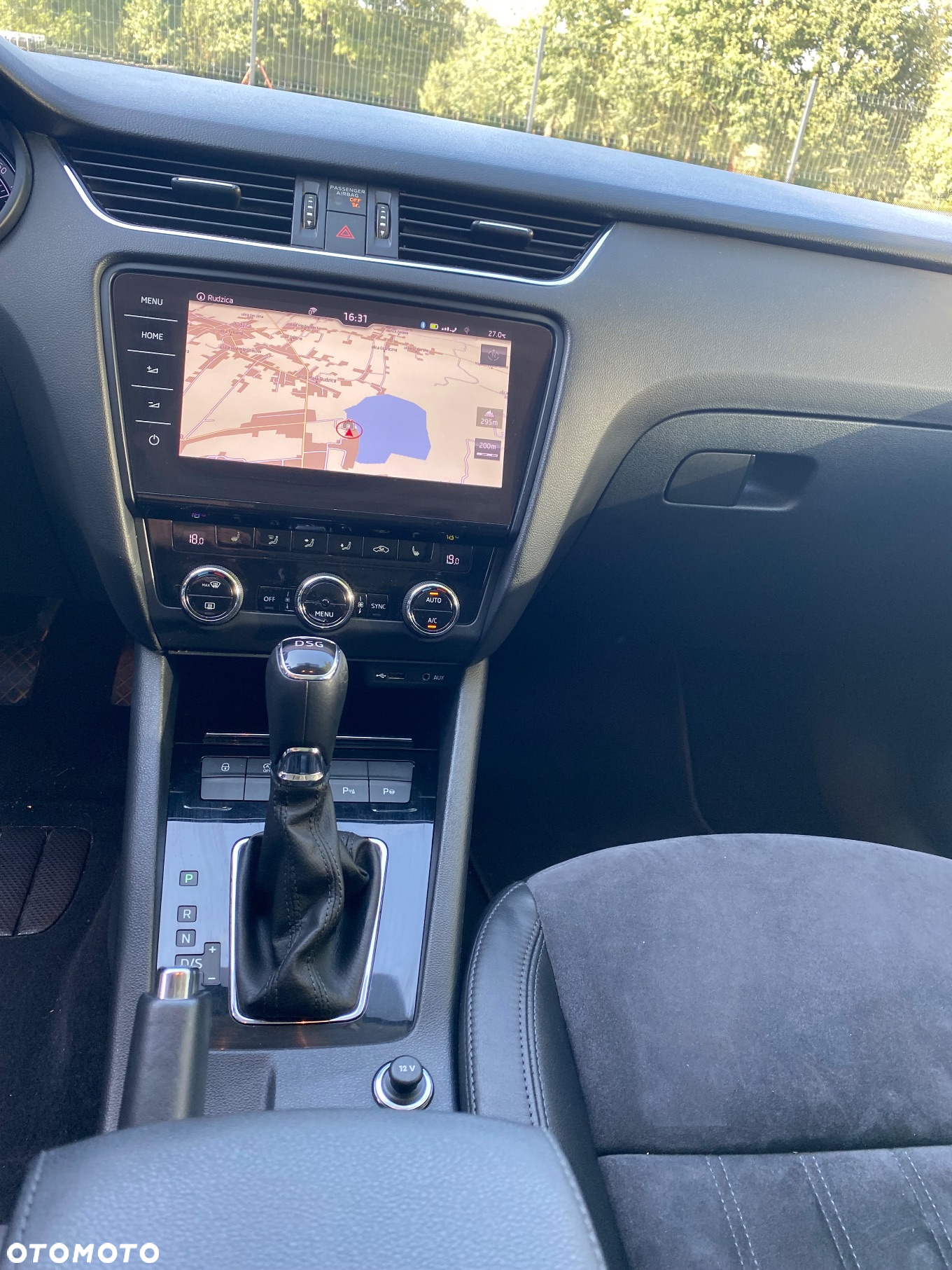 Skoda Octavia 1.6 TDI DSG Style - 14