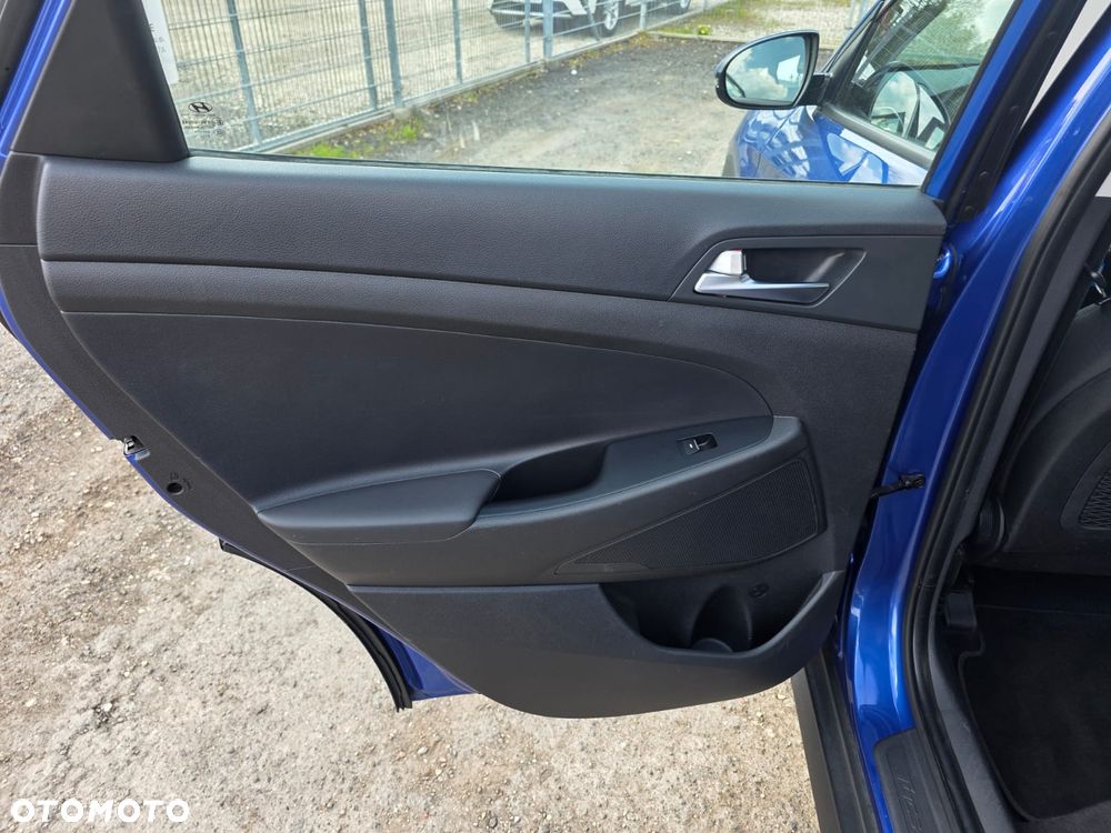 Hyundai Tucson blue 1.6 CRDi 4WD Select - 14
