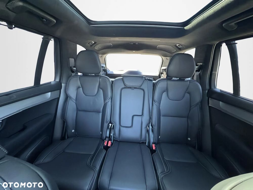 Volvo XC 90 T8 AWD Plug-In Hybrid Ultra Black Edition 7os - 18