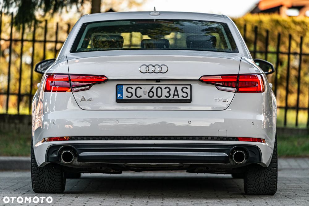 Audi A4 Limousine 2.0 TFSI ultra Sport S tronic - 17