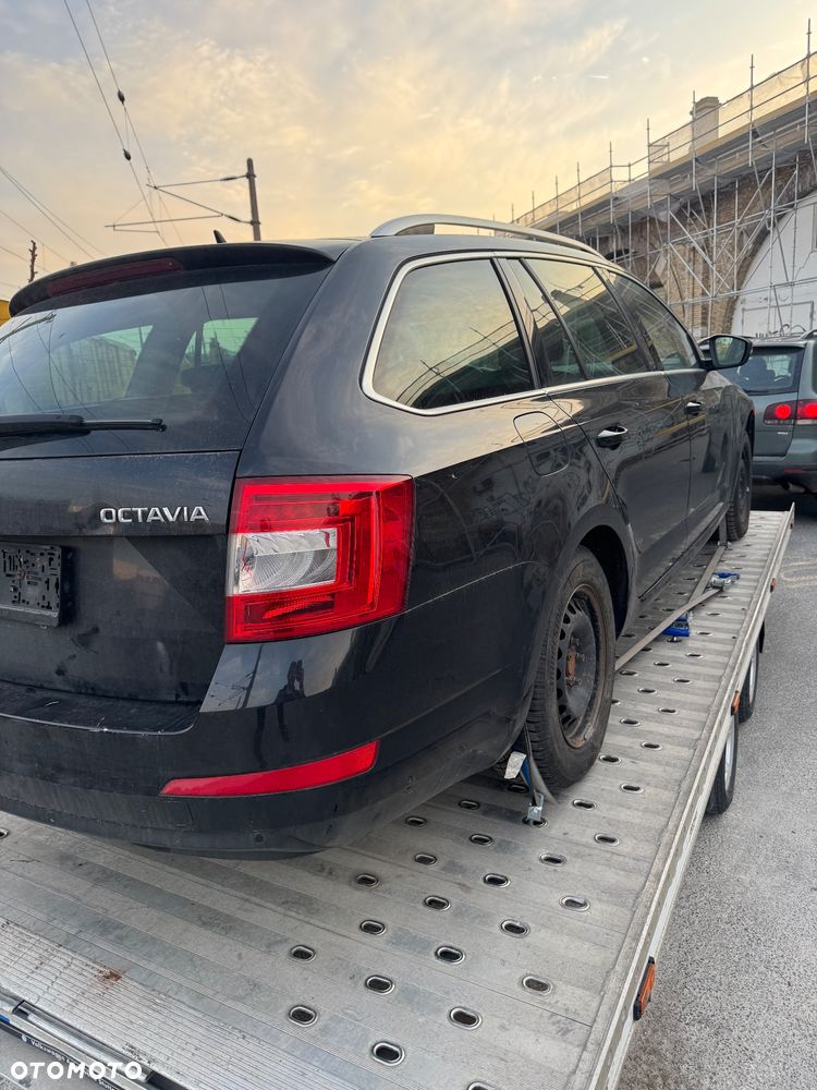 Skoda Octavia 1.6 TDI (Green tec) Style - 6