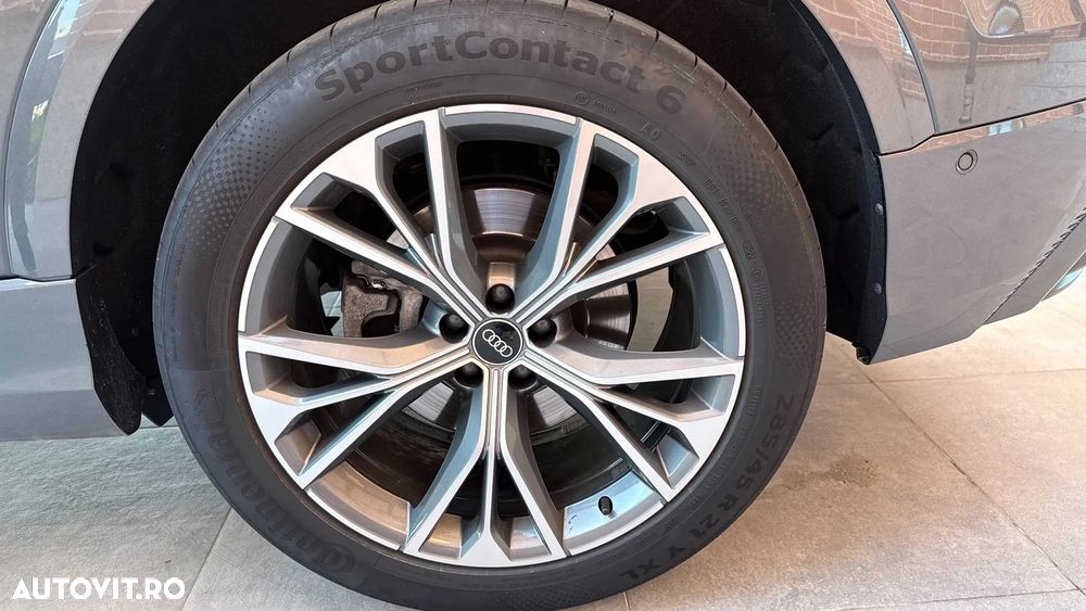 Audi Q8 55 TFSI quattro Tiptronic MHEV - 33