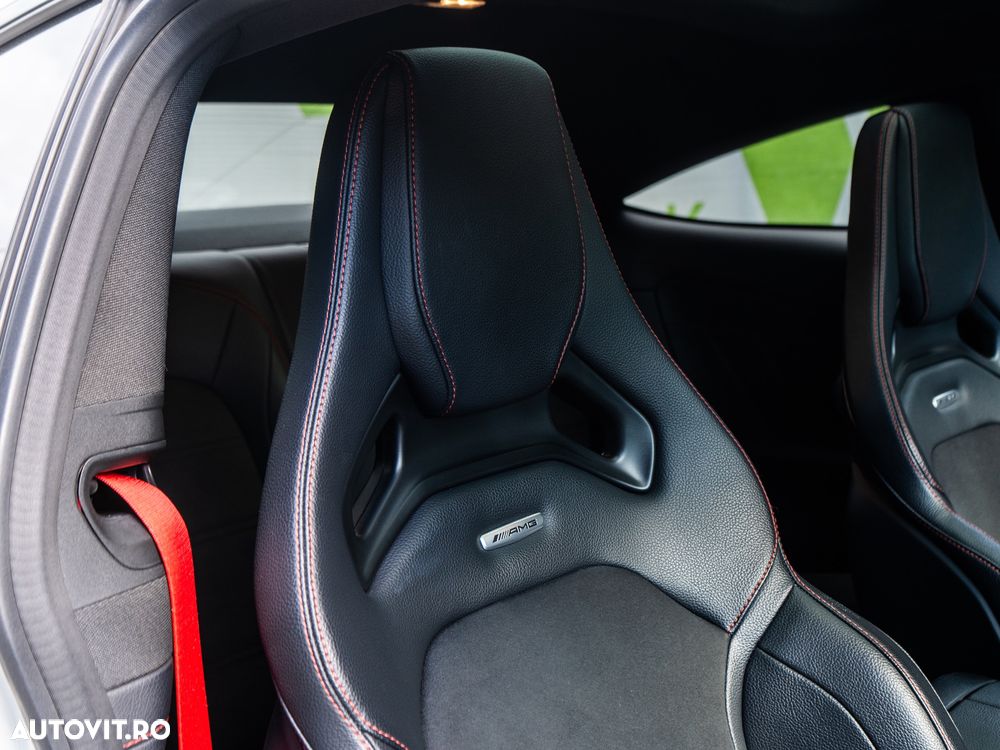 Mercedes-Benz C 43 AMG Coupe 4Matic - 34