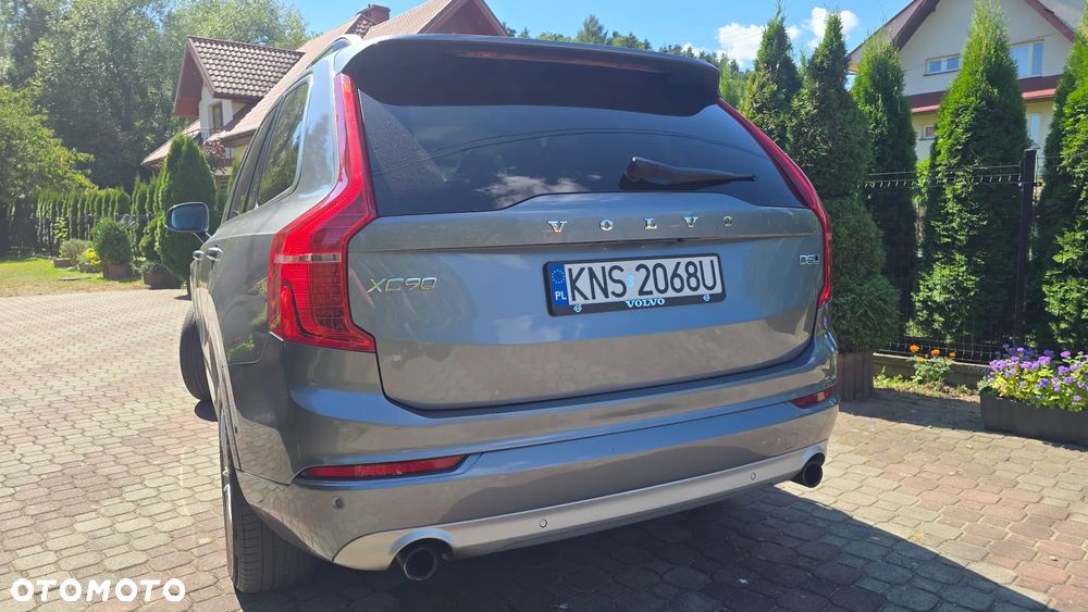 Volvo XC 90 D5 AWD Geartronic Momentum - 4