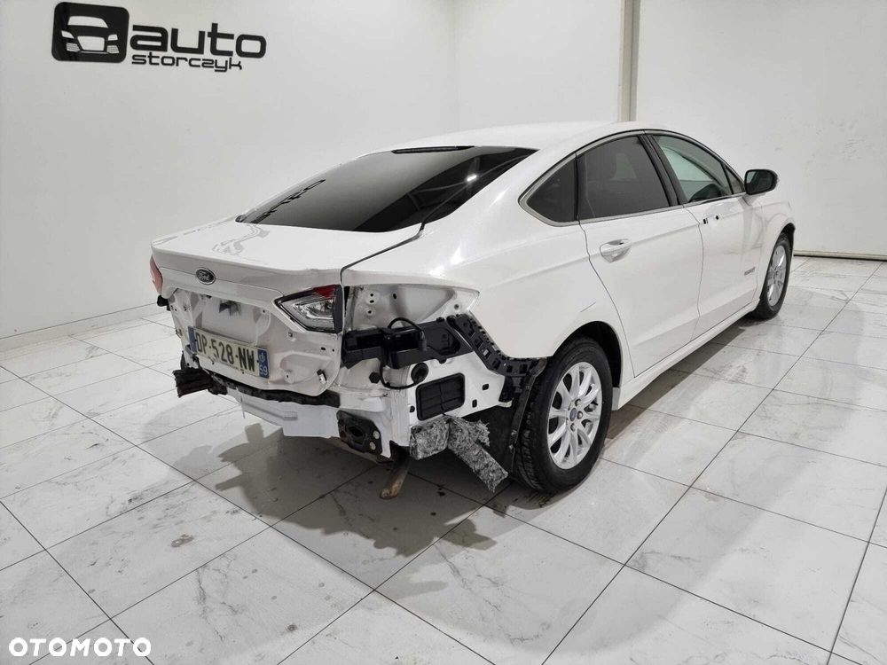 Ford Mondeo - 8