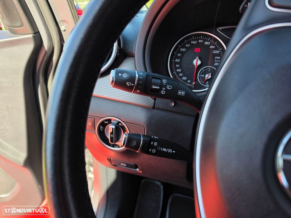 Mercedes-Benz B 180 d Style Aut. - 22