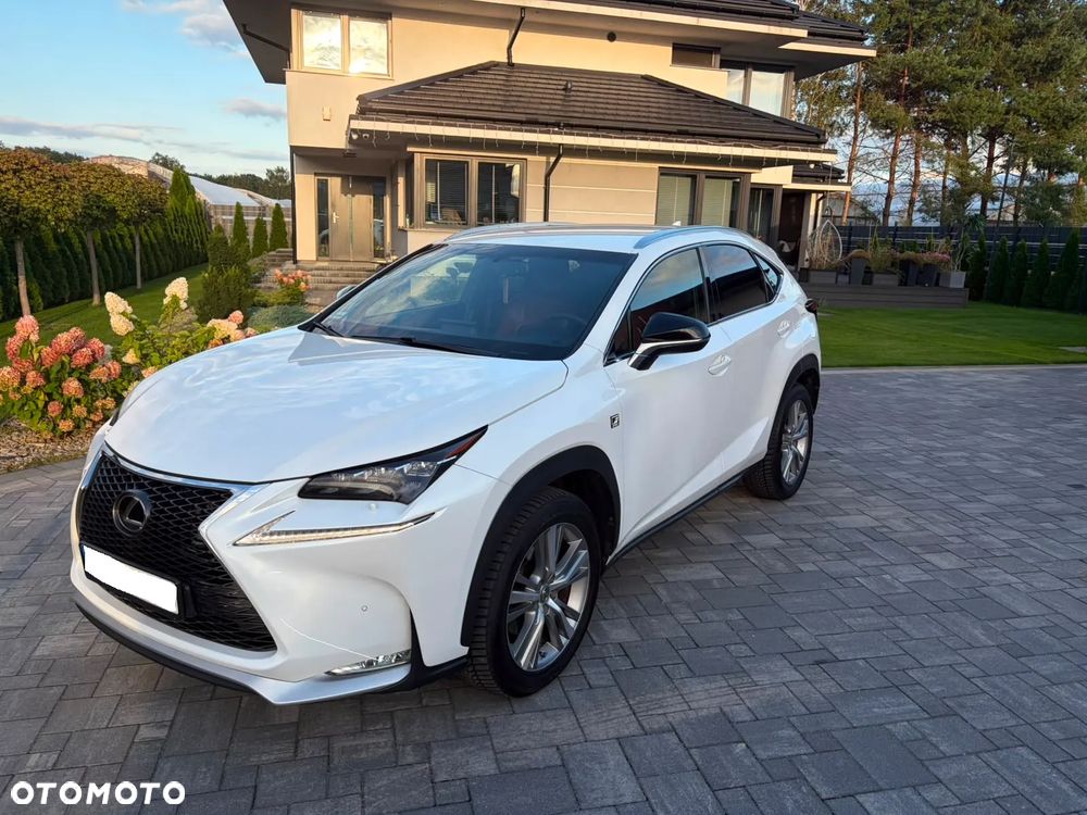 Lexus NX 200t F Sport AWD - 2