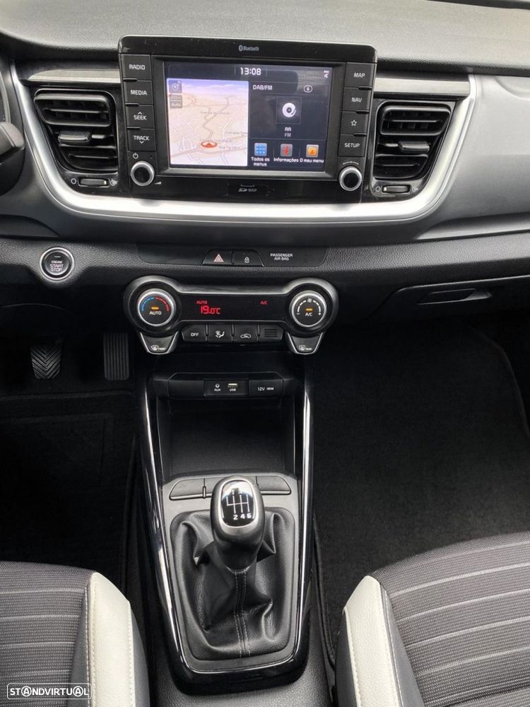 Kia Stonic 1.0 T-GDI TX - 23