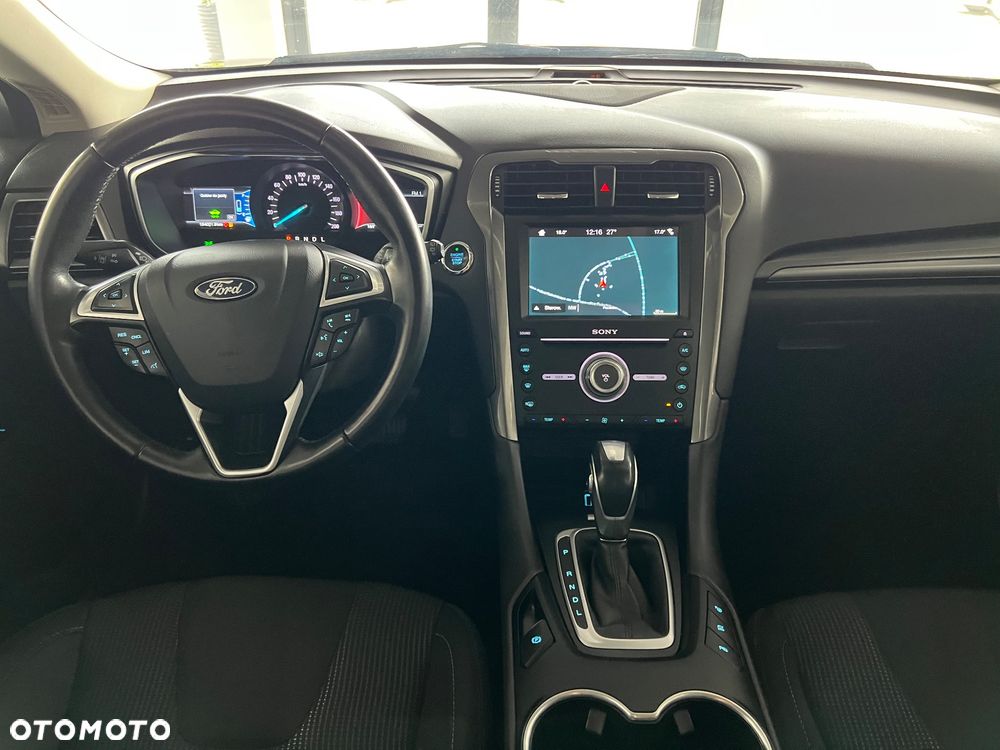 Ford Mondeo SW - 23