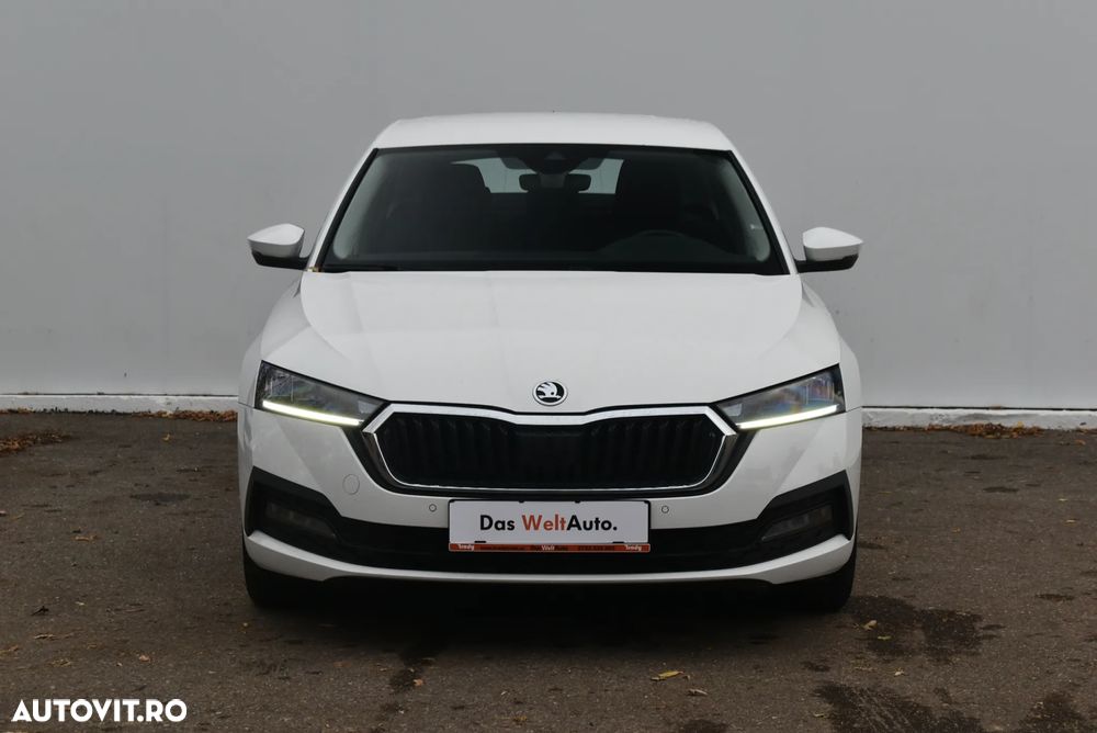 Skoda Octavia 2.0 TDI DSG Ambition - 2