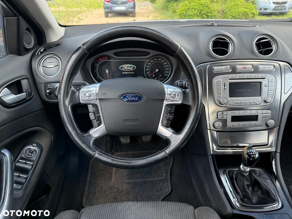 Ford Mondeo - 14