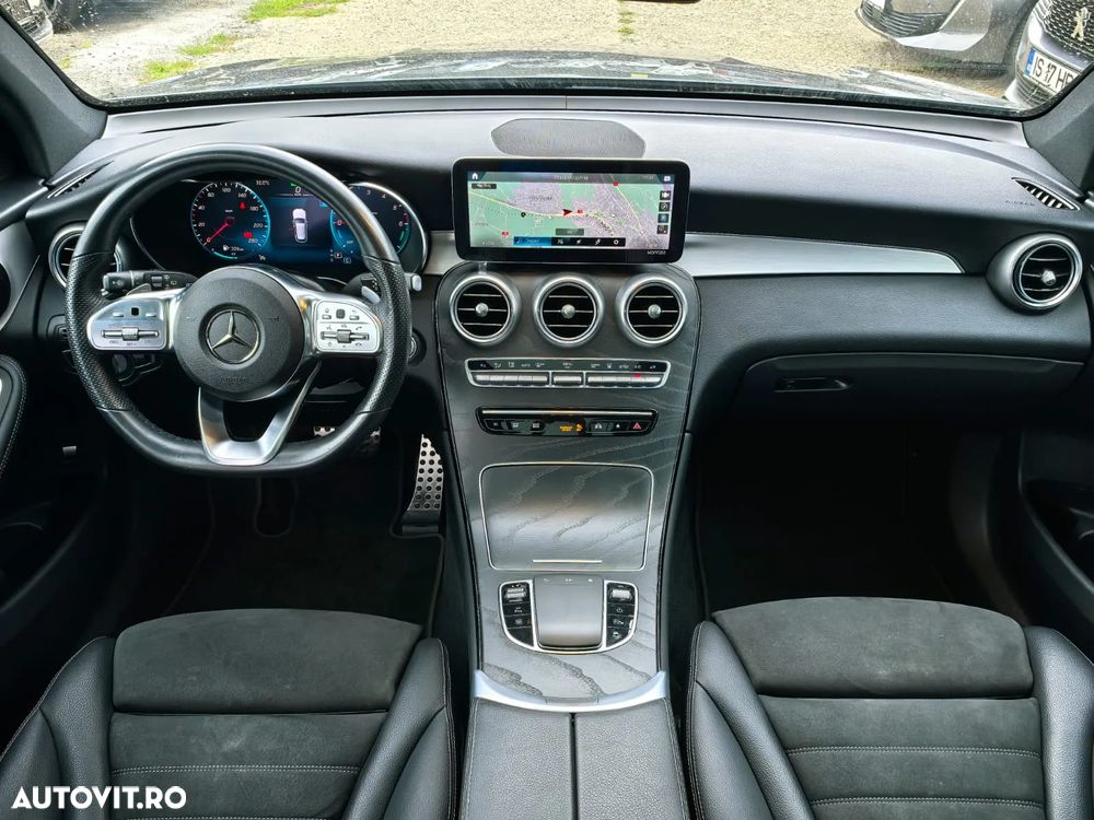 Mercedes-Benz GLC 300 de 4Matic 9G-TRONIC AMG Line - 5
