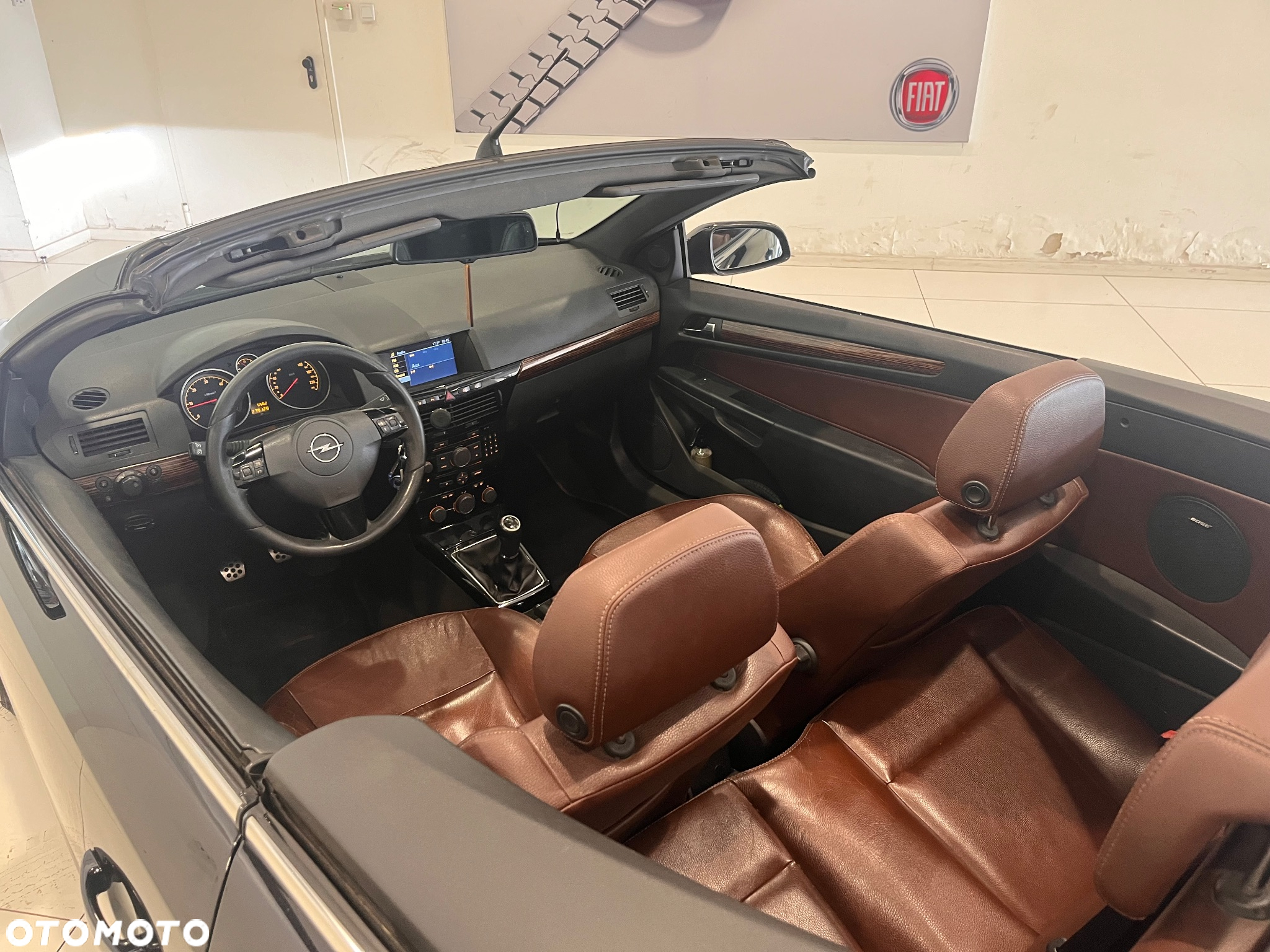 Opel Astra TwinTop 1.9 CDTI Cosmo - 16
