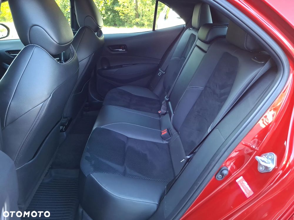 Toyota Corolla - 11