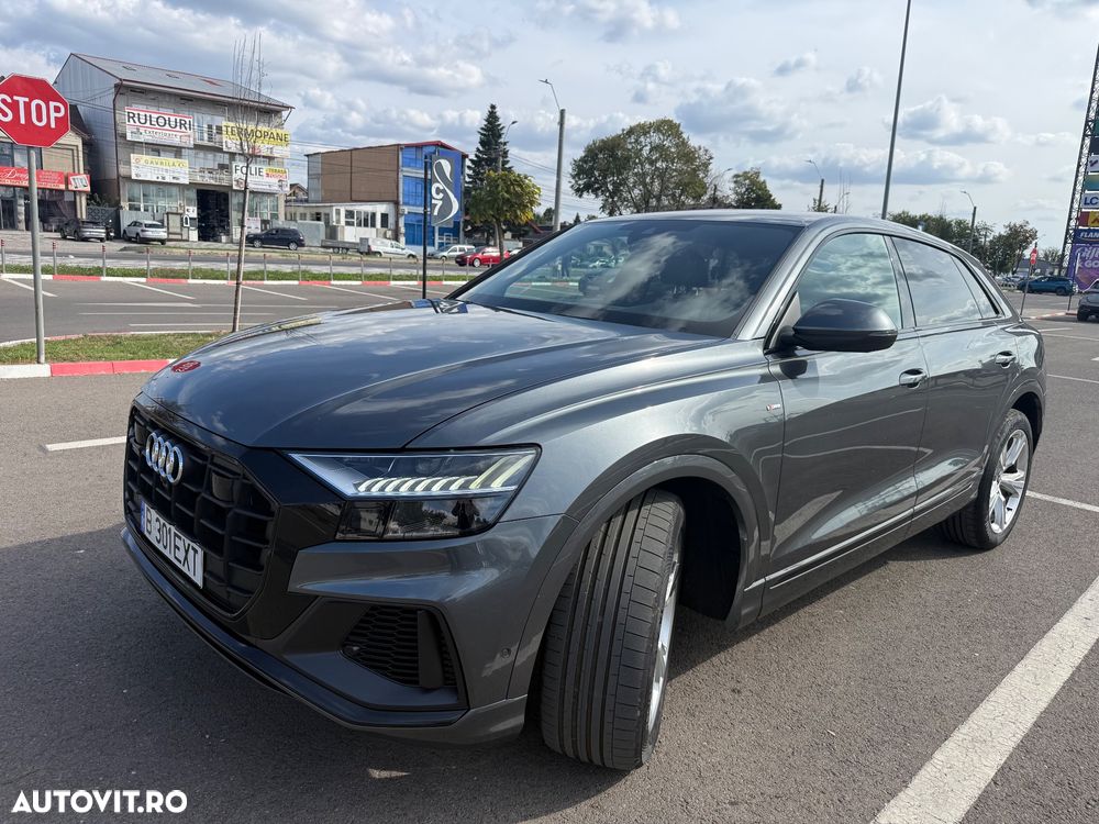Audi Q8 - 1