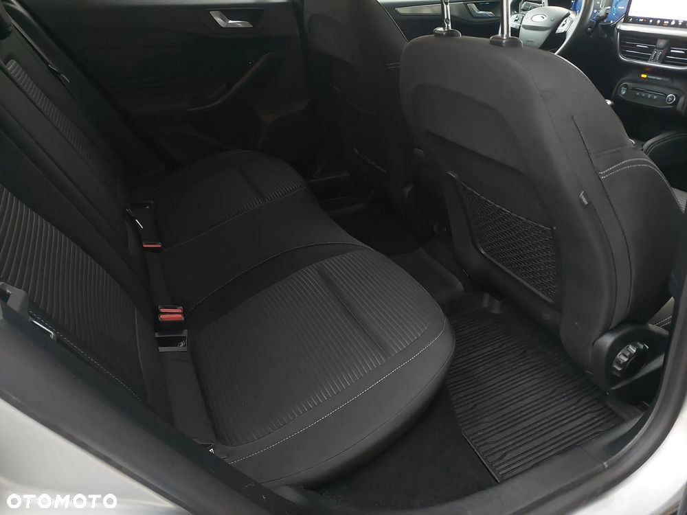 Ford Focus 1.5 EcoBlue Titanium X - 37