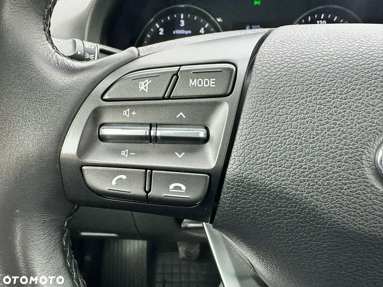 Hyundai i30 1.6 D Classic + - 22