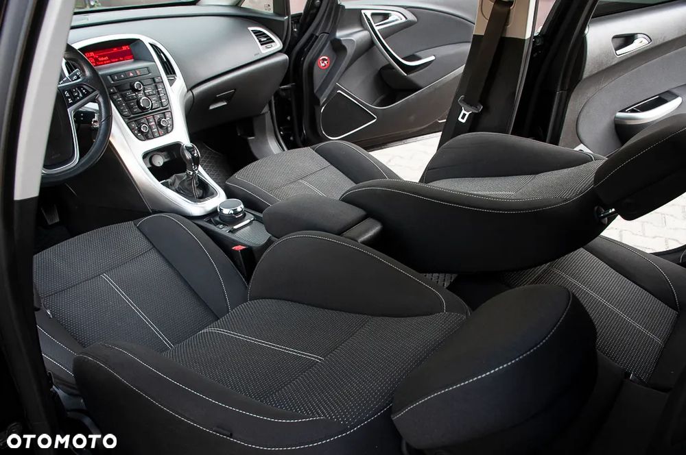 Opel Astra 1.4 Turbo Edition - 36