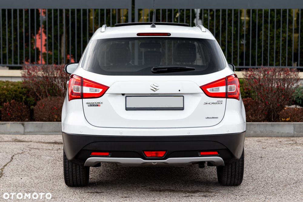 Suzuki SX4 S-Cross 1.4 T Elegance Sun 4WD - 8