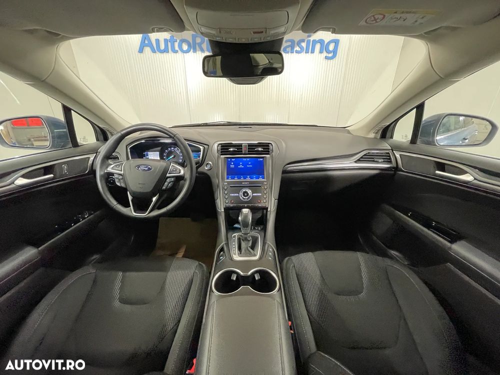 Ford Mondeo 2.0 HEV Titanium - 7