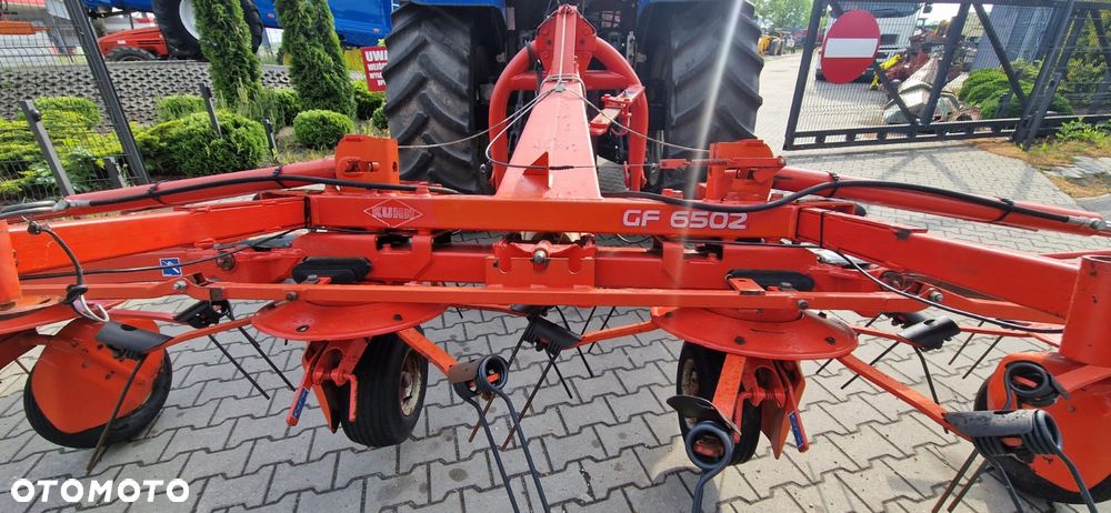 Kuhn GF 6502 6-cio karuzelowa 6,5M Pierwszy właściciel Jak nowa - 17