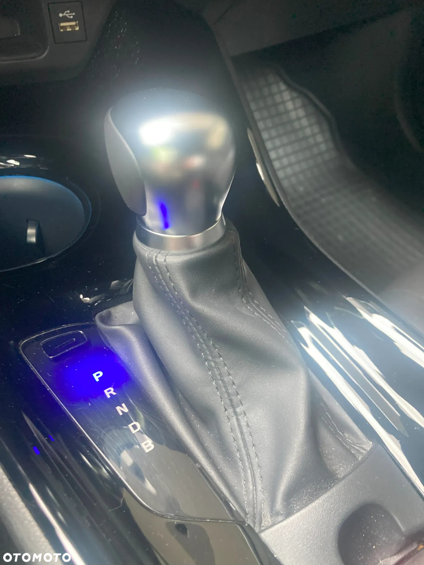 Toyota C-HR 1.8 Hybrid GPF Style - 18