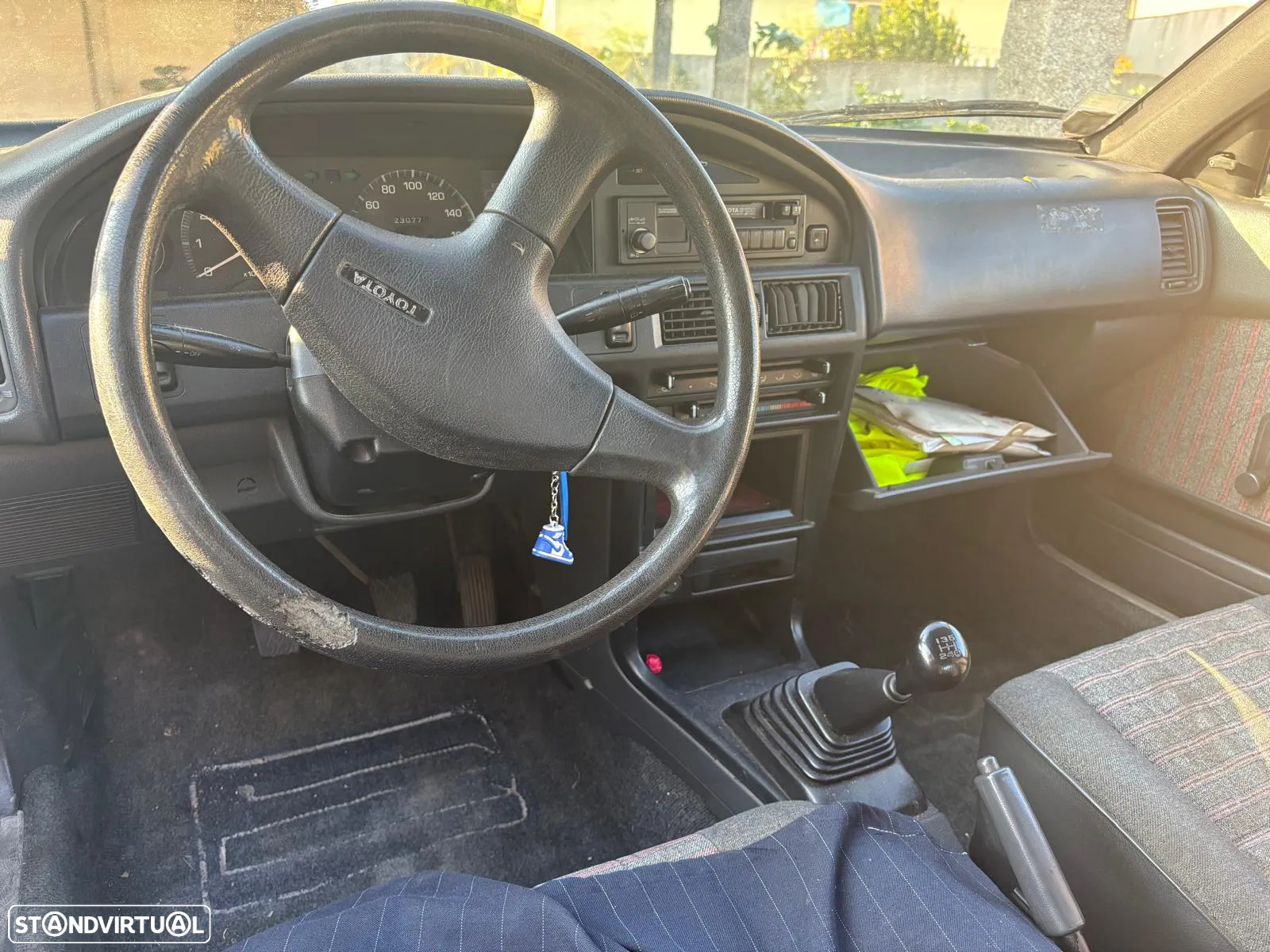 Toyota Corolla - 5