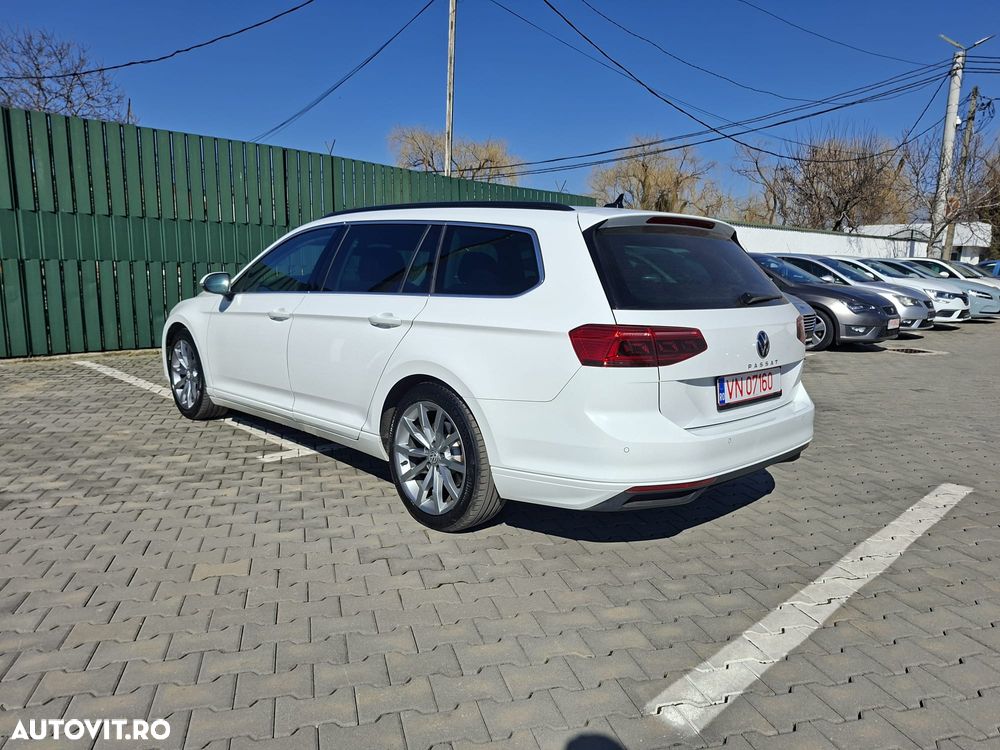 Volkswagen Passat 2.0 TDI SCR DSG Elegance - 15