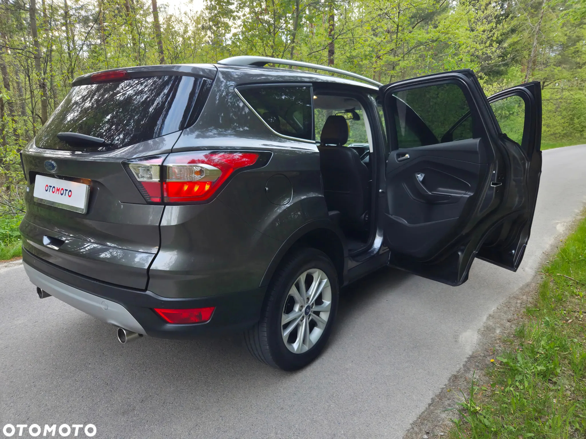 Ford Kuga 1.5 TDCi 2x4 Cool & Connect - 22